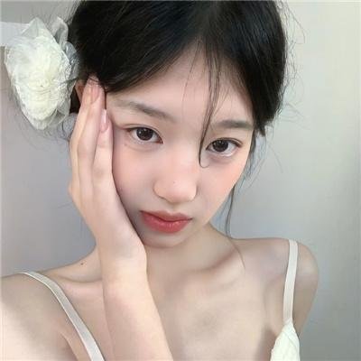女恶魔人